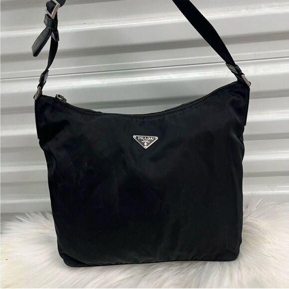 PRADA Black Nylon Tessuto Shoulder Bag Hobo Baguette Re Edition - Picture 3 of 14
